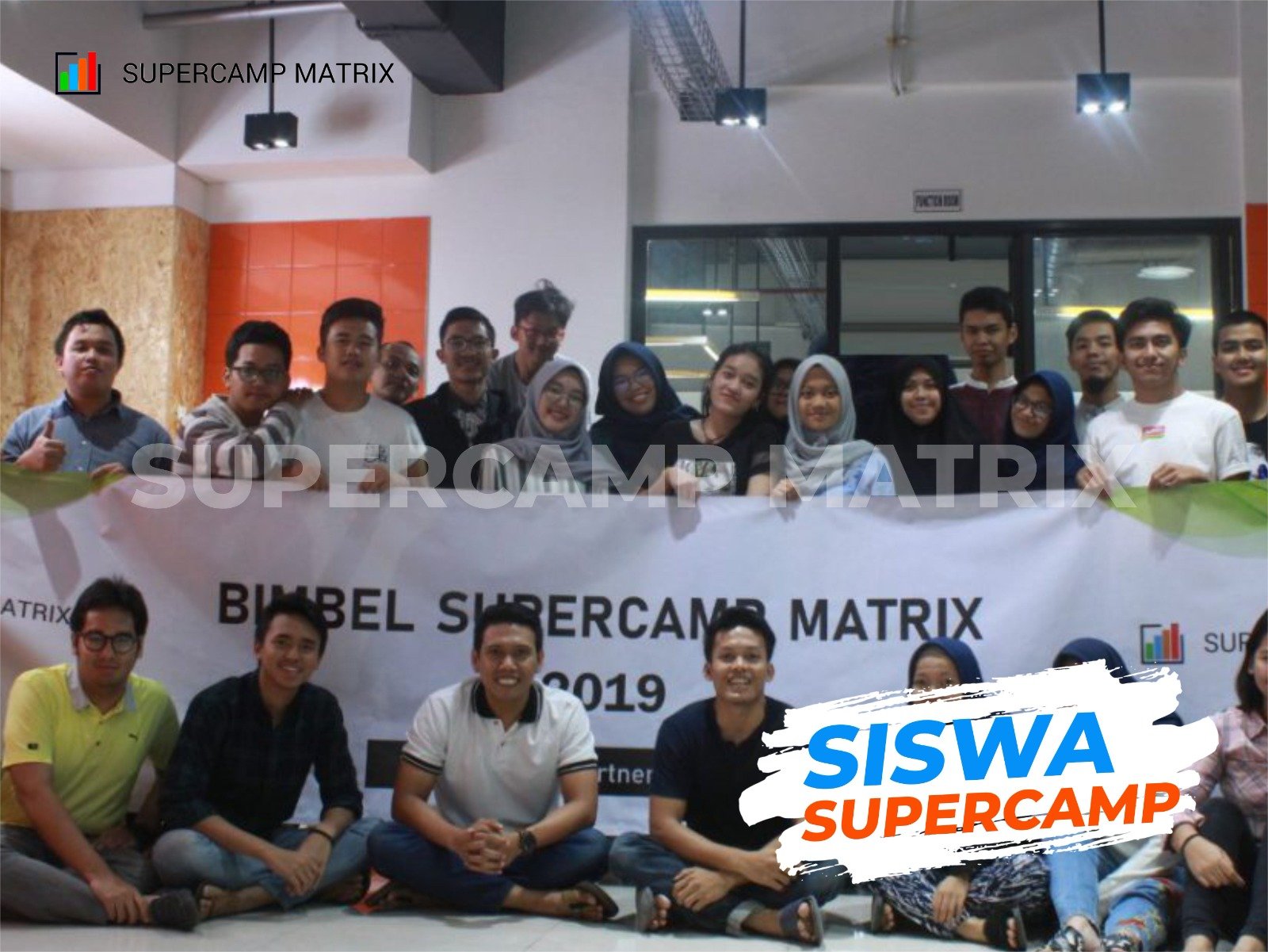 Suasana ruang belajar peserta Supercamp SNBT dengan sistem karantina intensif